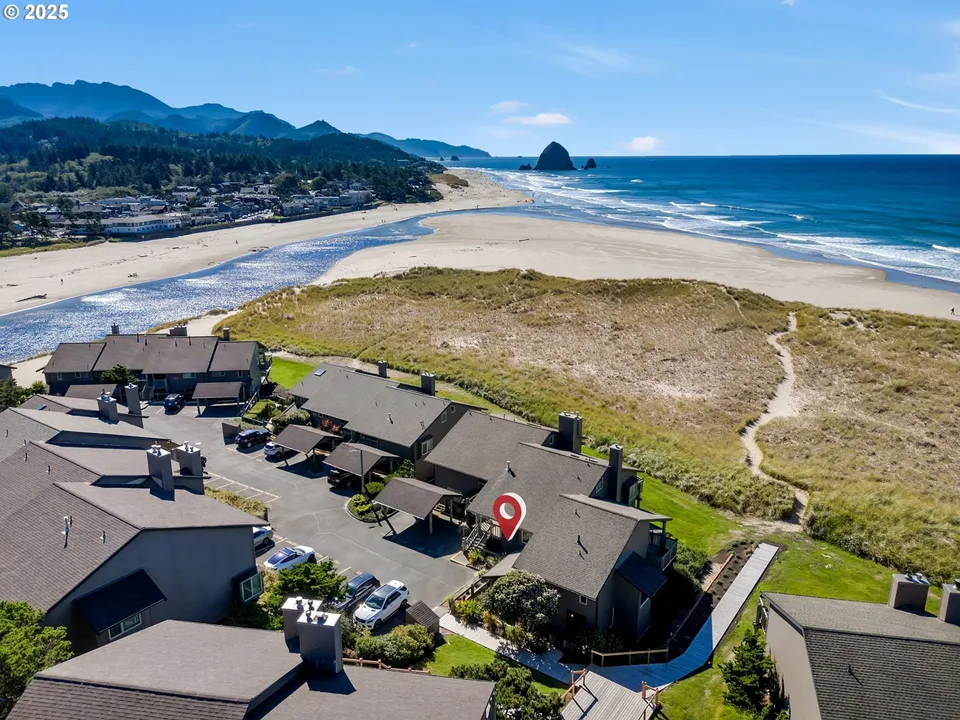 Home at 753 N Breakers Point Dr Unit 753, Cannon Beach, OR