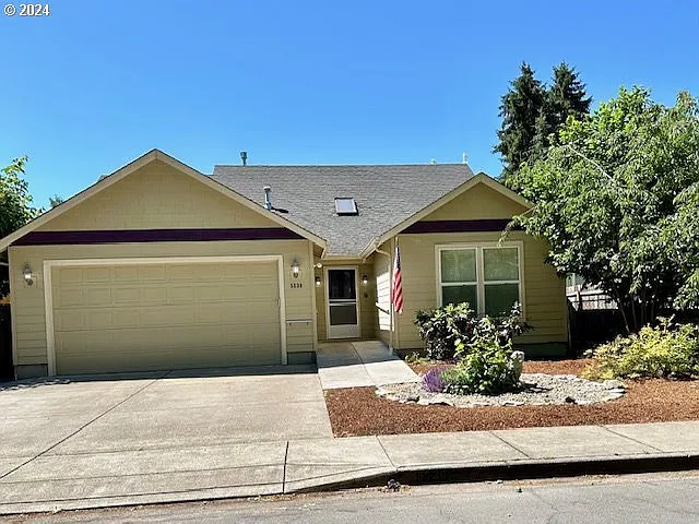 Home at 5530 Burnett Ave, Eugene, OR